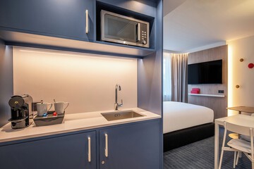 Private kitchenette