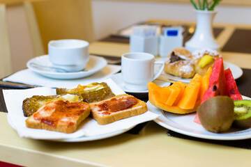 Breakfast area