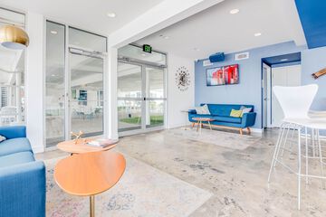 Hotel Interior 6 of 30