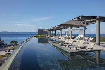 Rooftop pool