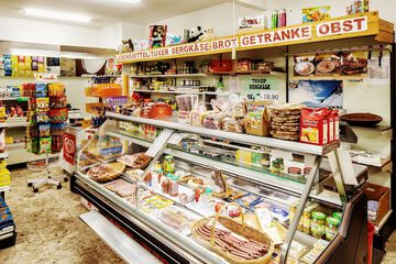 Gift shop