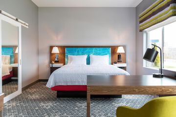 Hampton Inn & Suites Marshfield