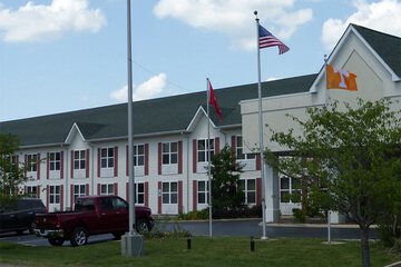 Red Roof Inn & Suites Manchester TN