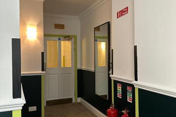 Photo 17