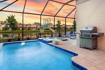 Private pool