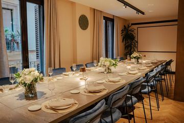 Banquet hall