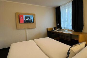 Photo 49