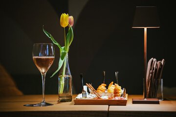 Tasting room