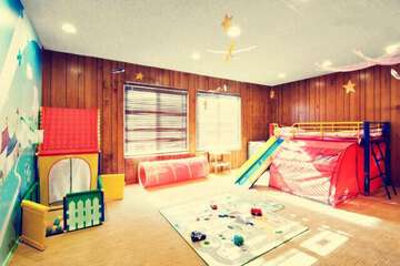 Children's theme room