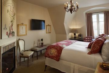 Enchant? Boutique Hotel