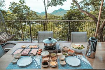 Room service - dining