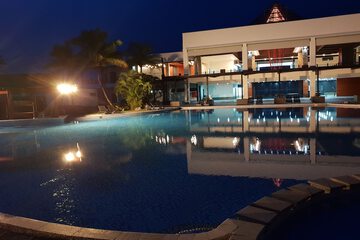 Front of property - evening/night