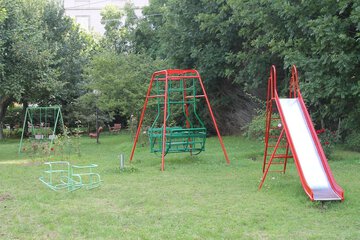 Children's play area - outdoor