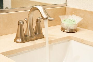 Bathroom sink