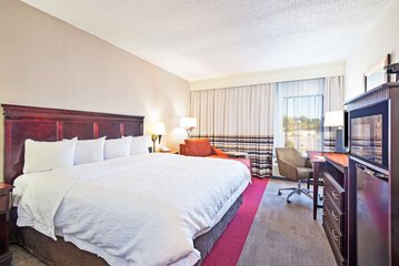 Room 9 of 34