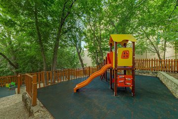 Children's play area - outdoor