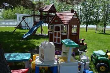 Children's play area - outdoor