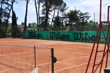 Tennis court