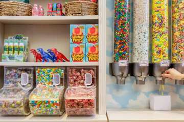 Snack bar
