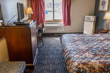 Baymont by Wyndham Joliet