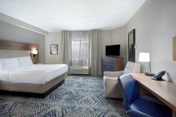 Room 43 of 61