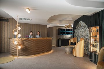 Spa reception