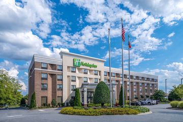 Holiday Inn Greensboro Coliseum by IHG