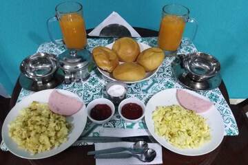 Breakfast meal