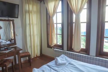 Photo 35