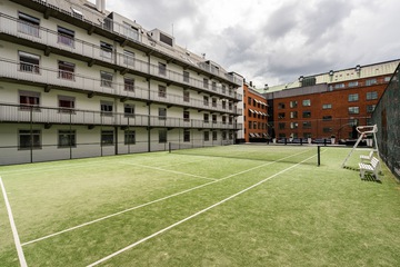 Tennis court