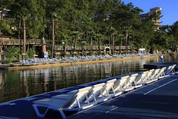 Sundeck
