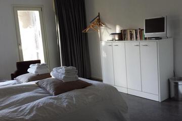 Photo 28
