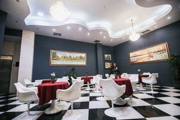 Reception hall