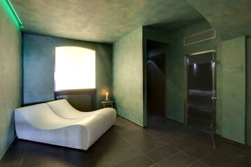 Treatment room