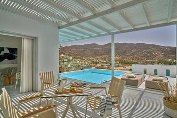 Private pool