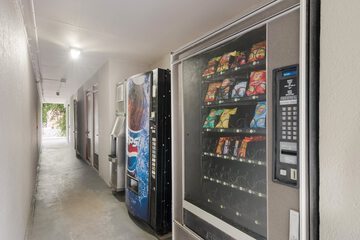 Vending machine