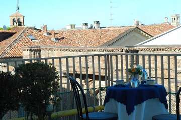 Breakfast area