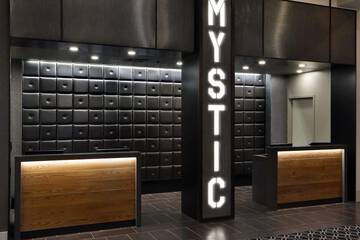 Hilton Mystic