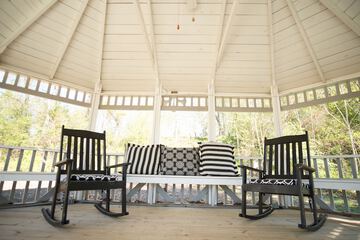 Hotel Exterior 62 of 62