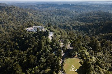 Helicopter/plane tours