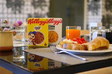 Breakfast meal
