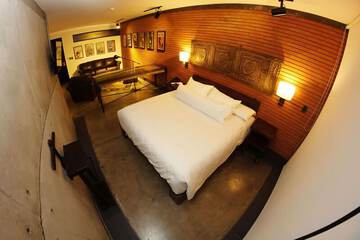 Children's theme room