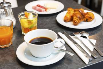 Breakfast meal