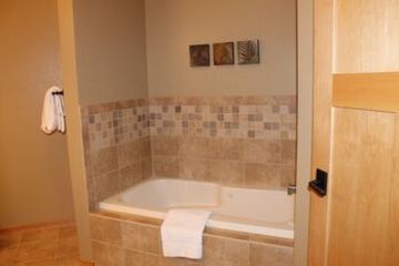 Jetted Tub