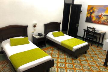 Room service - dining