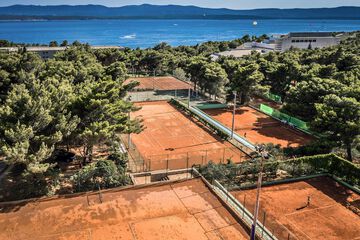 Tennis court