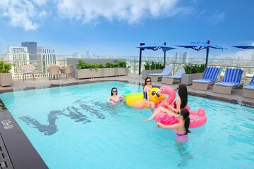 Rooftop pool