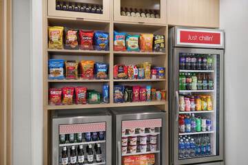 Snack bar