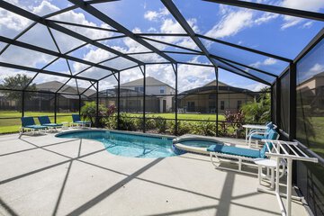 Private pool