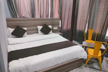 Photo 28